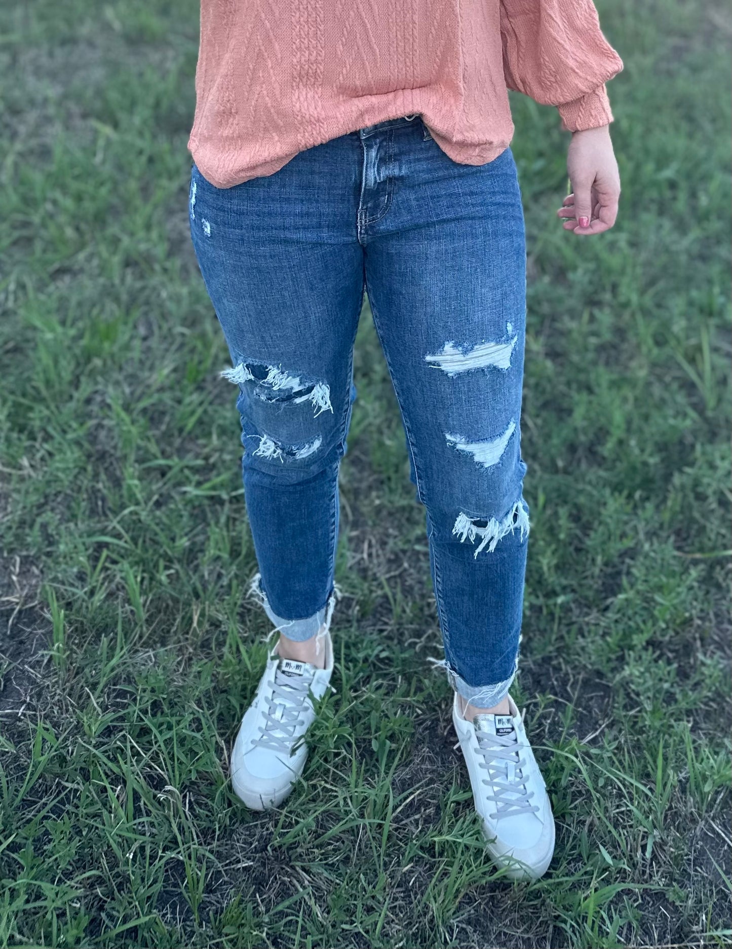 Mid Rise Distressed Boyfriend Fit Jean